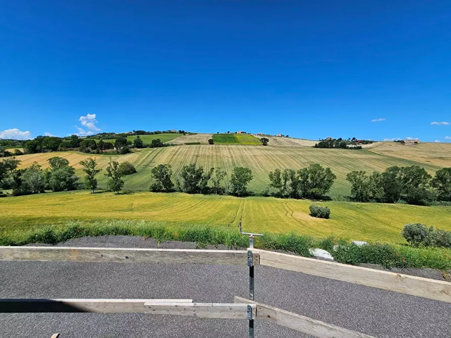 Immagine 8 di Villa in vendita  in contrada salette a Fermo