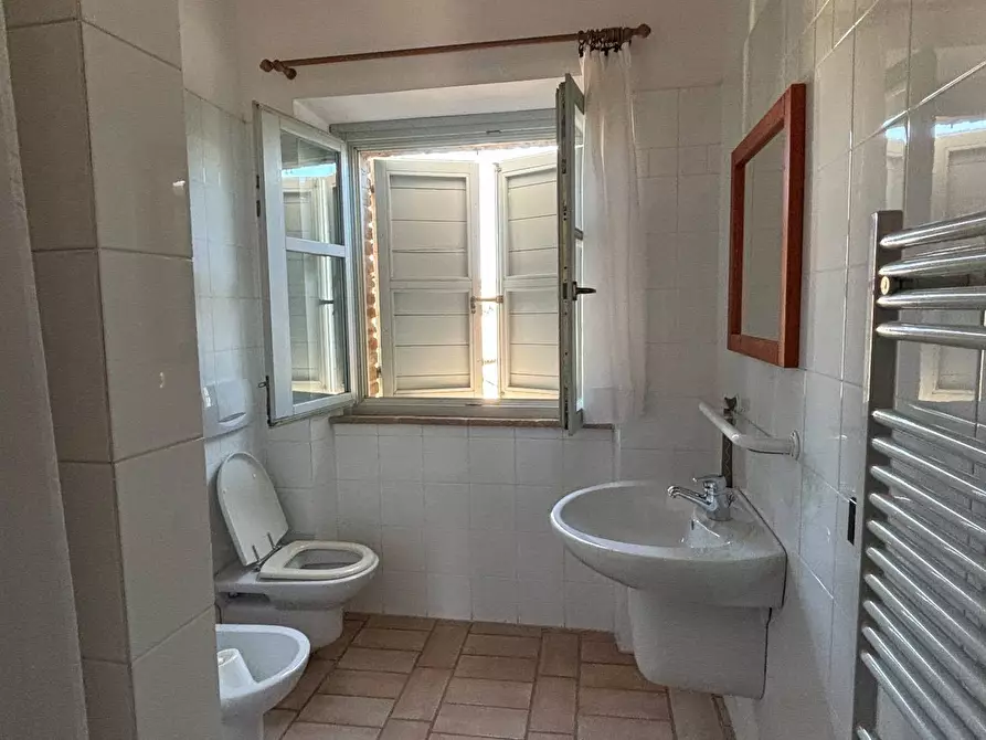 Immagine 27 di Villa in vendita  a Cupra Marittima