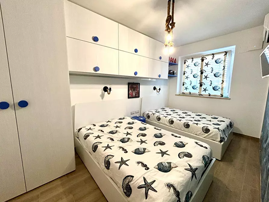 Immagine 20 di Appartamento in vendita  in via zavatti a Civitanova Marche