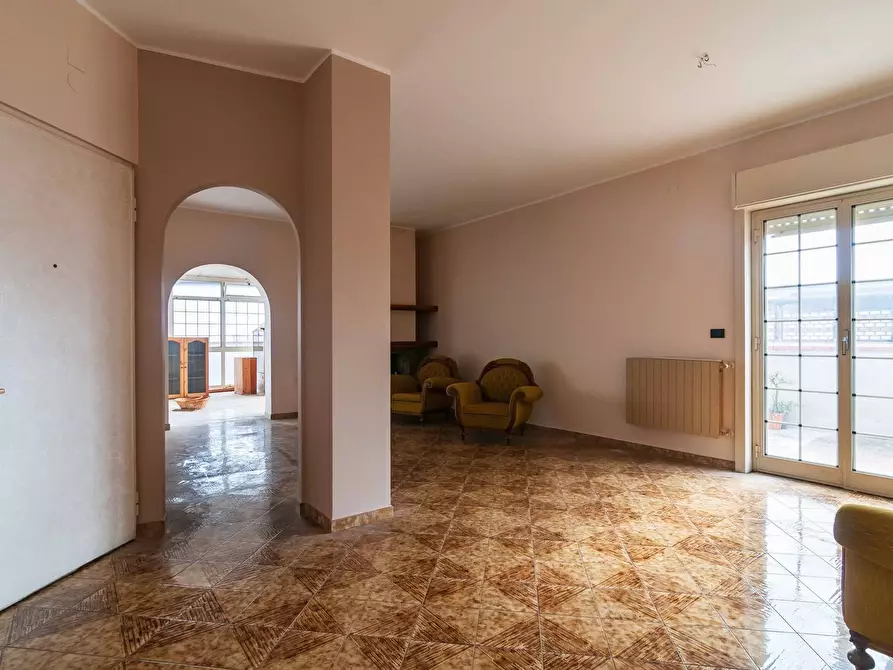 Immagine 3 di Appartamento in vendita  in Via Menfi a Siracusa