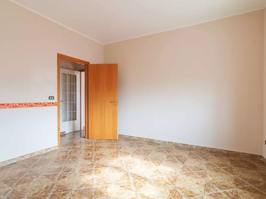 Immagine 10 di Appartamento in vendita  in Via Menfi a Siracusa