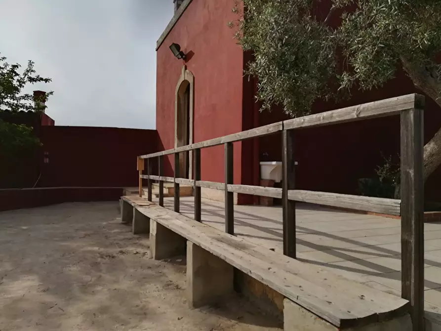 Immagine 1 di Villa in vendita  in Diego a Siracusa