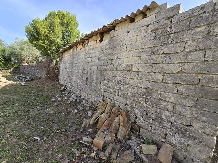 Immagine 6 di Rustico / casale in vendita  in CUGNI STALLAINI a Noto