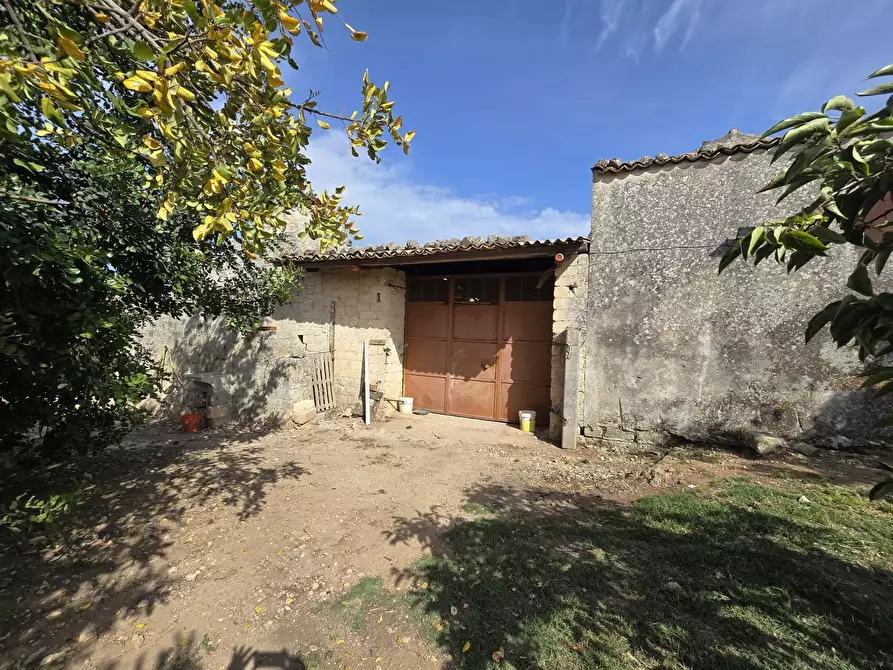 Immagine 10 di Rustico / casale in vendita  in CUGNI STALLAINI a Noto