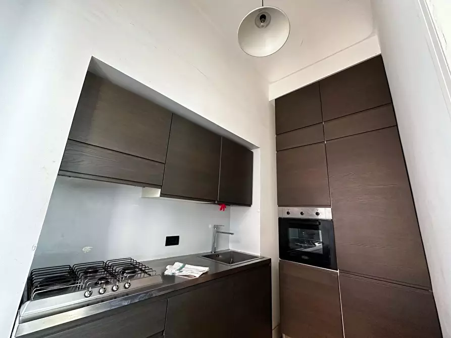 Immagine 14 di Appartamento in vendita  in Via Roma a Siracusa