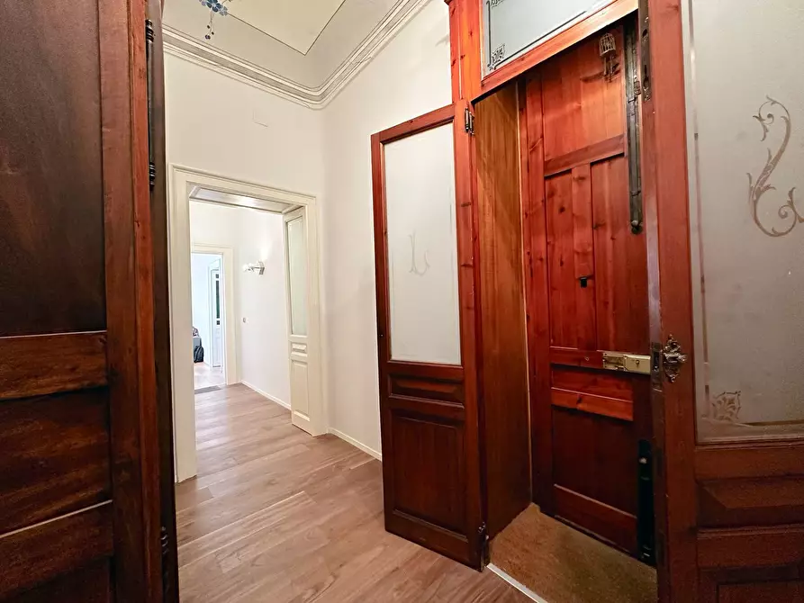 Immagine 16 di Appartamento in vendita  in Via Roma a Siracusa