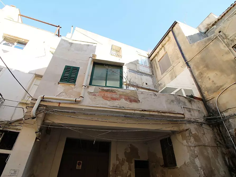 Immagine 19 di Appartamento in vendita  in Via Maestranza a Siracusa