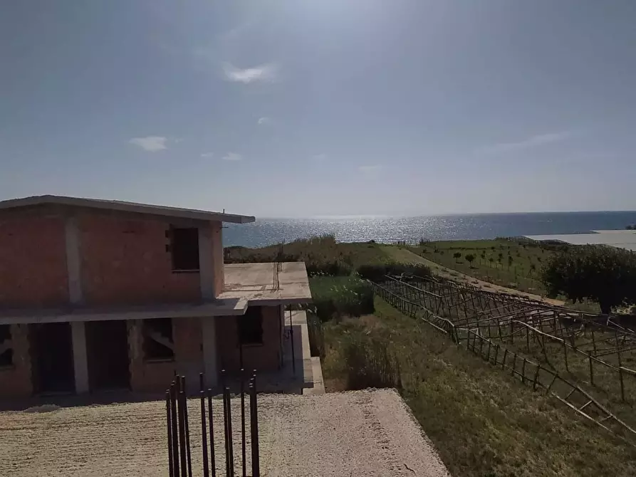 Immagine 16 di Villa in vendita  in Punta delle formiche a Pachino