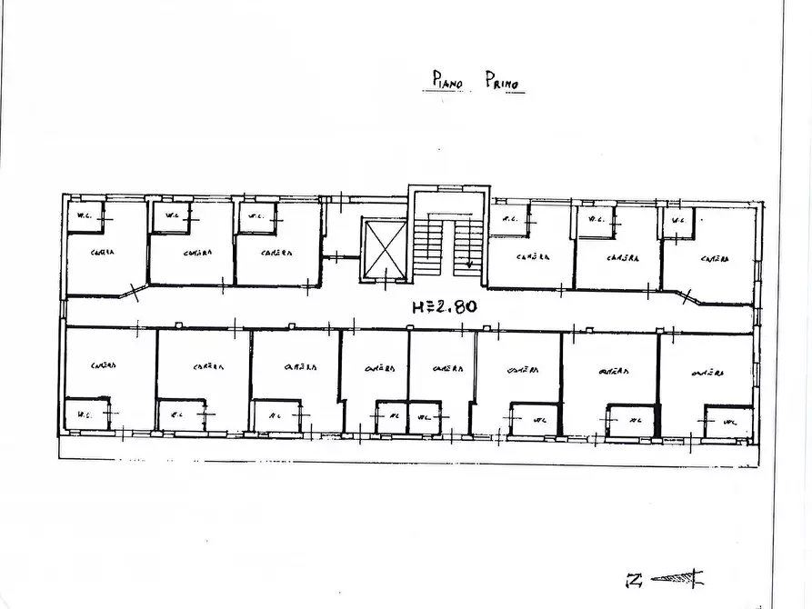 Immagine 30 di Villa in vendita  in Viale Epipoli a Siracusa