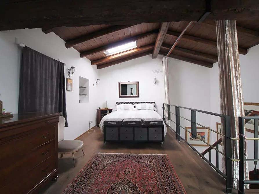 Immagine 17 di Appartamento in vendita  in Umberto I a Siracusa