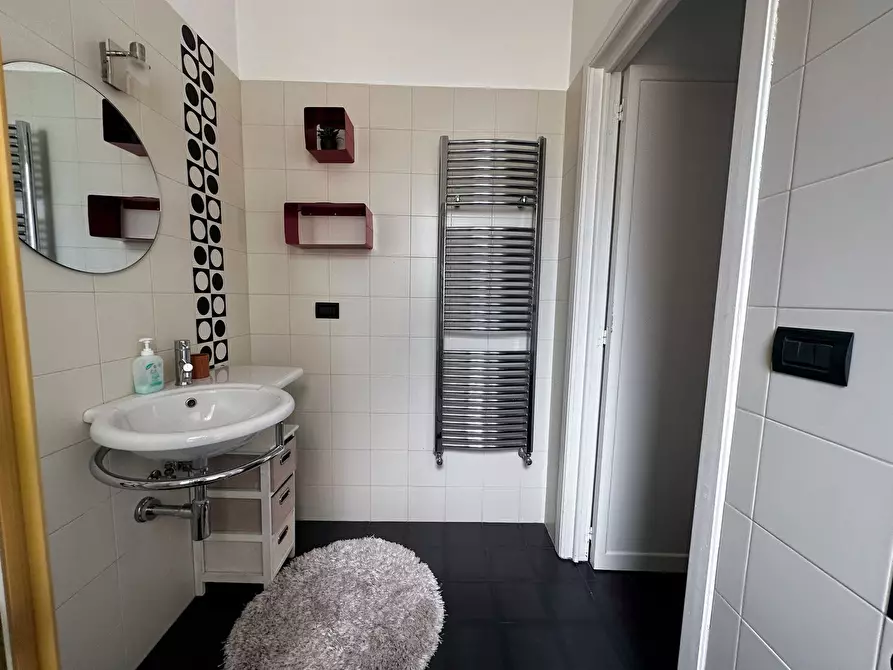 Immagine 29 di Appartamento in vendita  in Via Torino a Siracusa