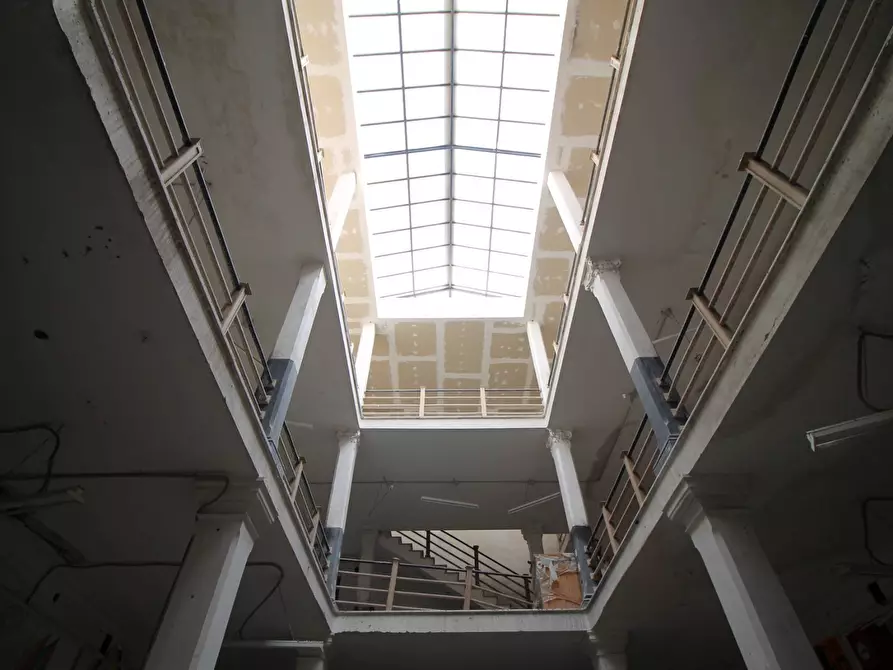 Immagine 5 di Palazzo in vendita  in Piazza Archimede a Siracusa