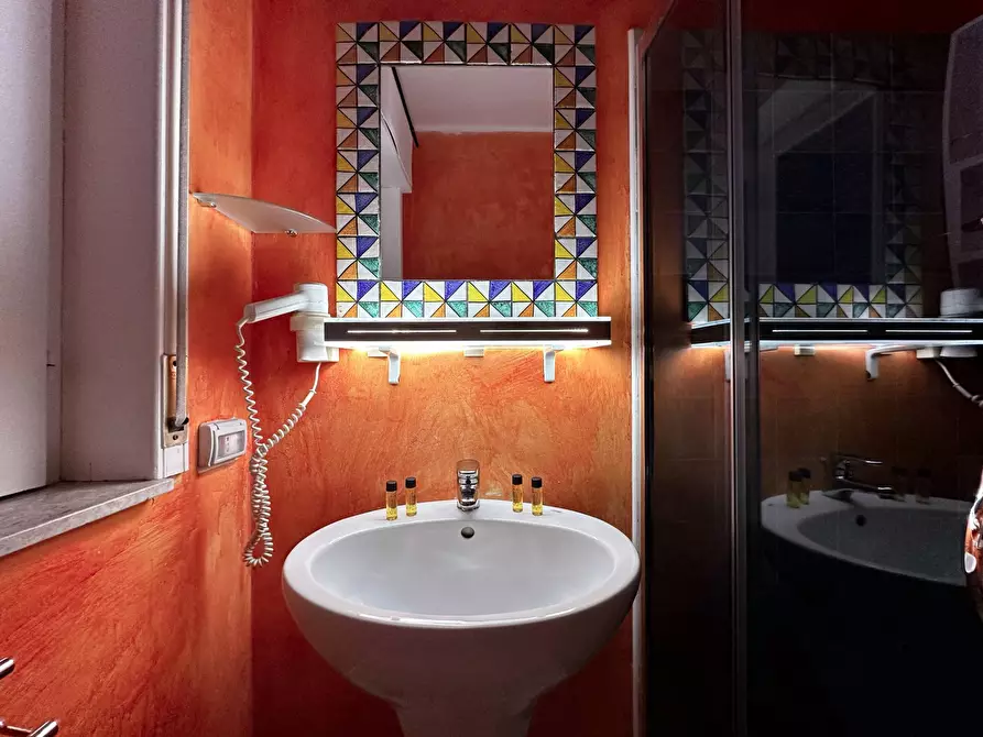 Immagine 8 di Villa in vendita  in Via Senigallia a Siracusa