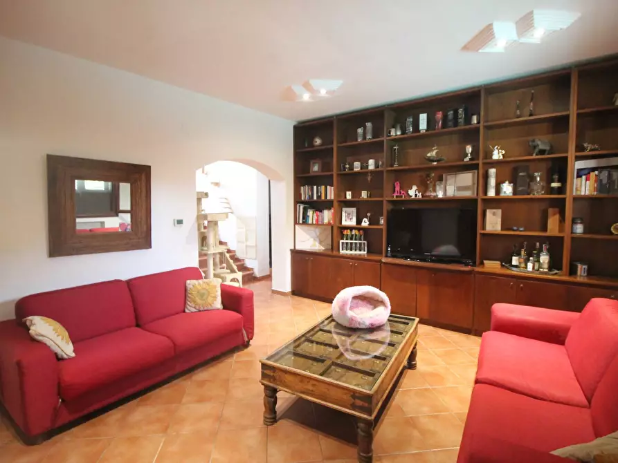 Immagine 4 di Villetta a schiera in vendita  in Traversa Sinerchia a Siracusa