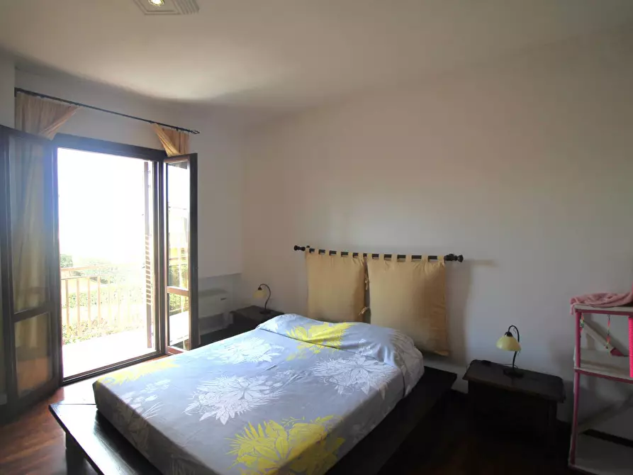 Immagine 10 di Villetta a schiera in vendita  in Traversa Sinerchia a Siracusa