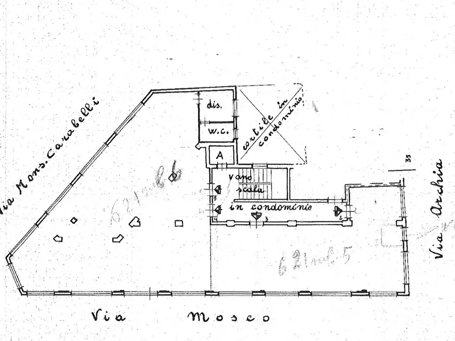 Immagine 23 di Locale commerciale in affitto  in Via Mosco a Siracusa