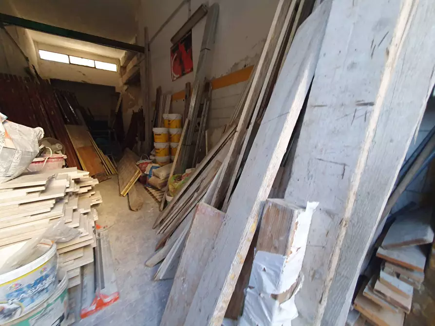 Immagine 2 di Box auto in vendita  in viale grottasanta a Siracusa