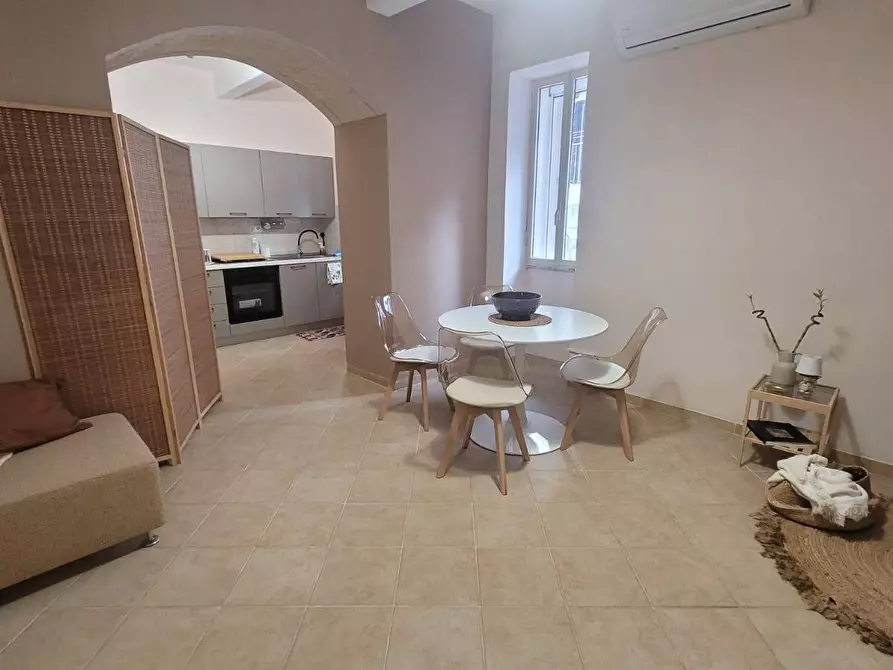 Immagine 1 di Appartamento in vendita  in via Eveneto a Siracusa