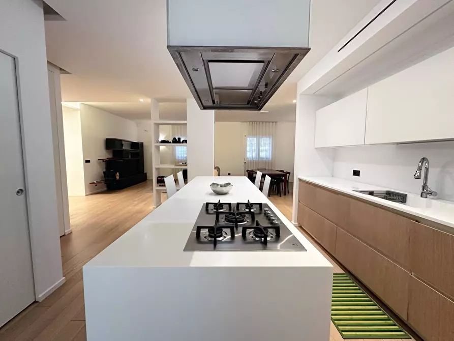 Immagine 9 di Appartamento in affitto  in Tucidide a Siracusa