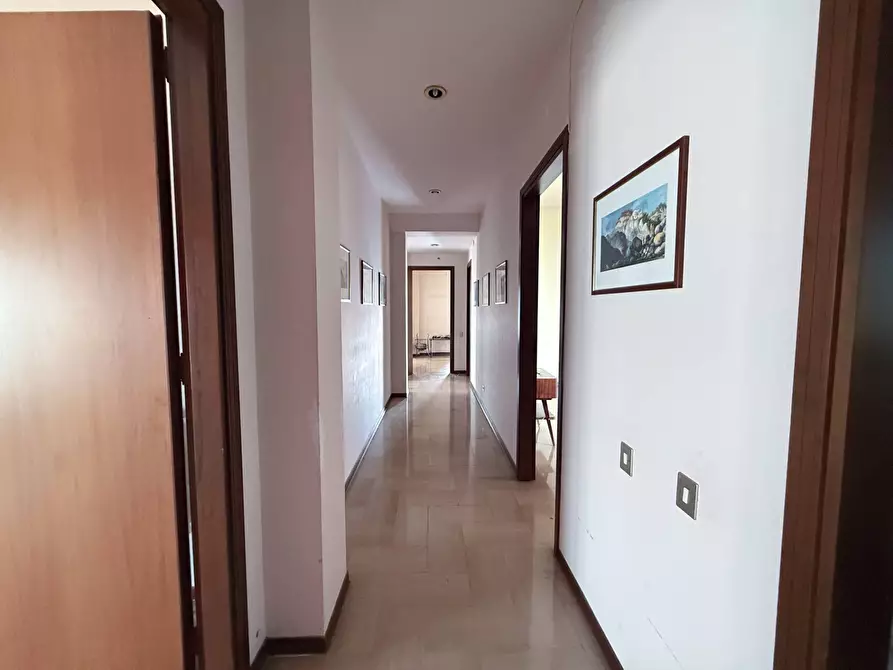 Immagine 22 di Appartamento in vendita  in Via Necropoli Grotticelle a Siracusa