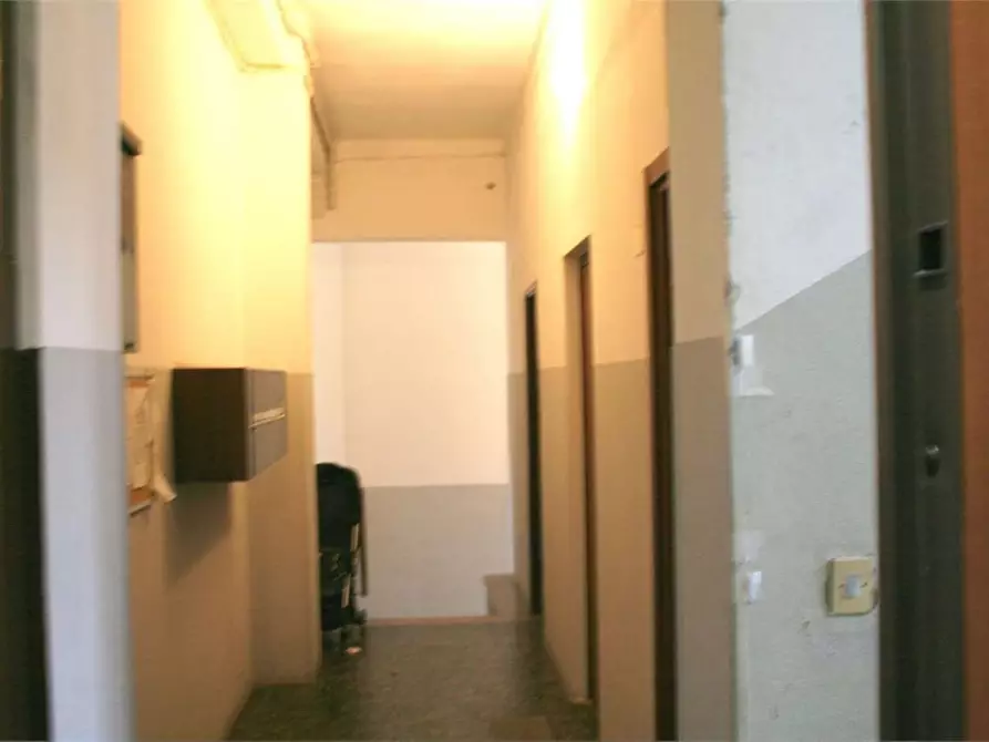 Immagine 2 di Appartamento in vendita  in degli Umiliati a Milano