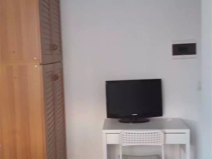 Immagine 9 di Appartamento in vendita  in degli Umiliati a Milano