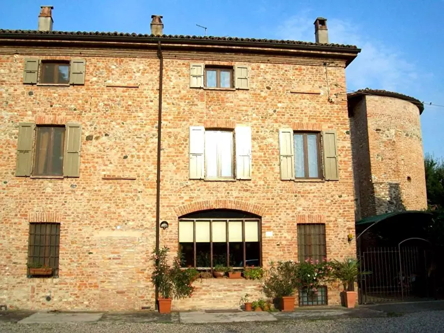 Immagine 6 di Castello in vendita  in via castello a Rivergaro