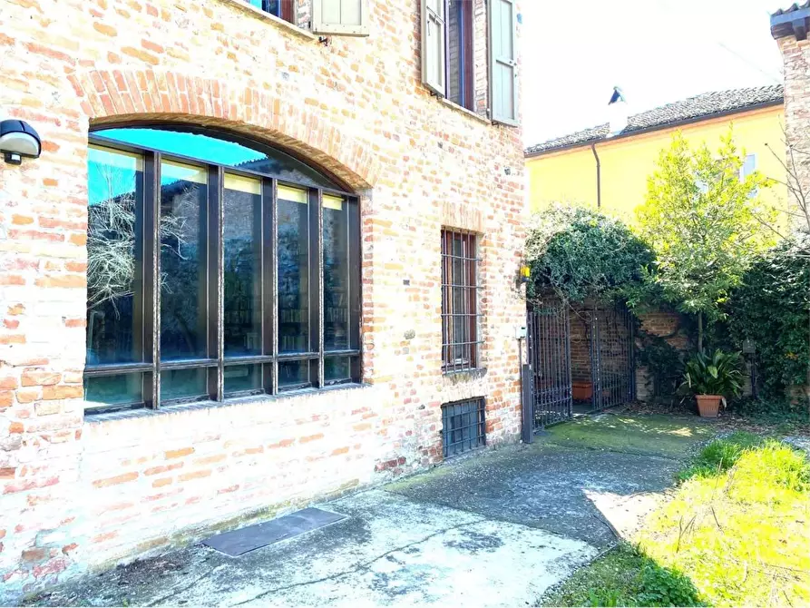 Immagine 14 di Castello in vendita  in via castello a Rivergaro