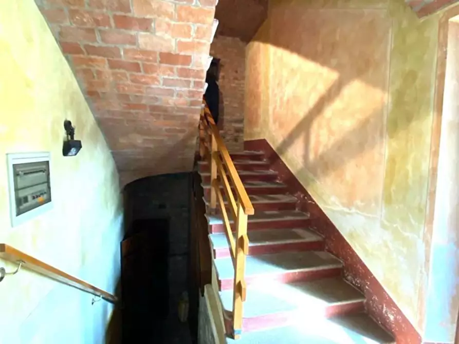 Immagine 16 di Castello in vendita  in via castello a Rivergaro