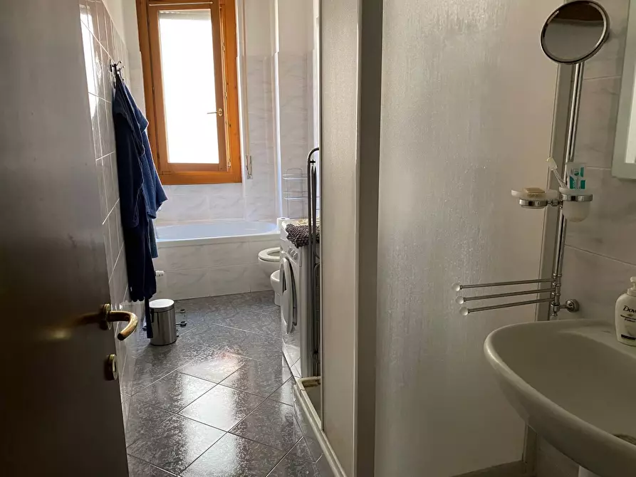 Immagine 14 di Appartamento in affitto  in viale stelvio a Milano