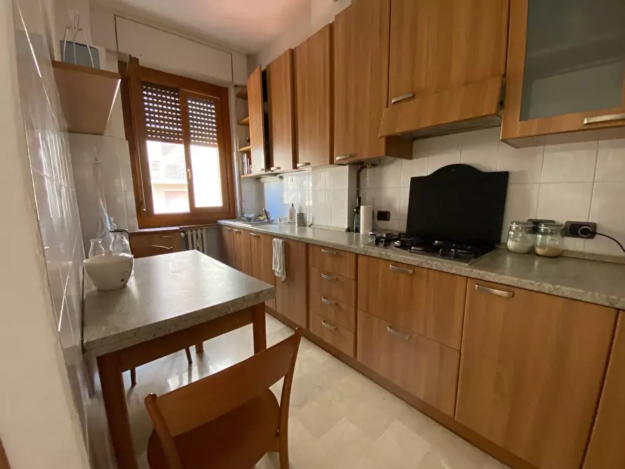 Immagine 13 di Appartamento in affitto  in viale stelvio a Milano