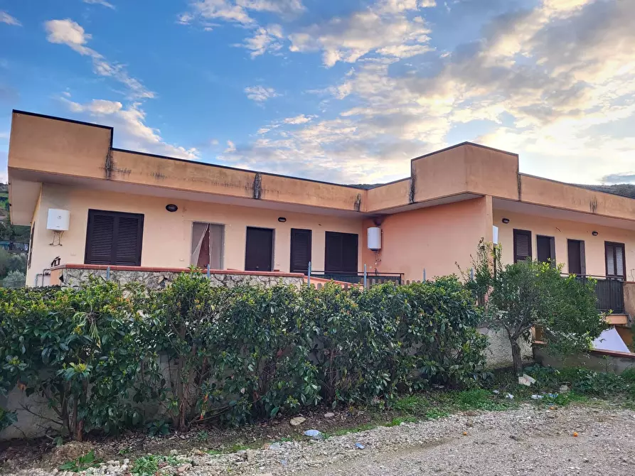 Immagine 14 di Appartamento in affitto  in contrada villa simeoni a Laureana Cilento