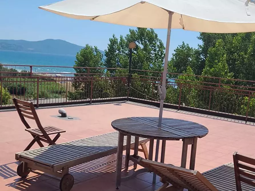 Immagine 19 di Appartamento in vendita  in Via dell'Uguaglianza a Capaccio Paestum