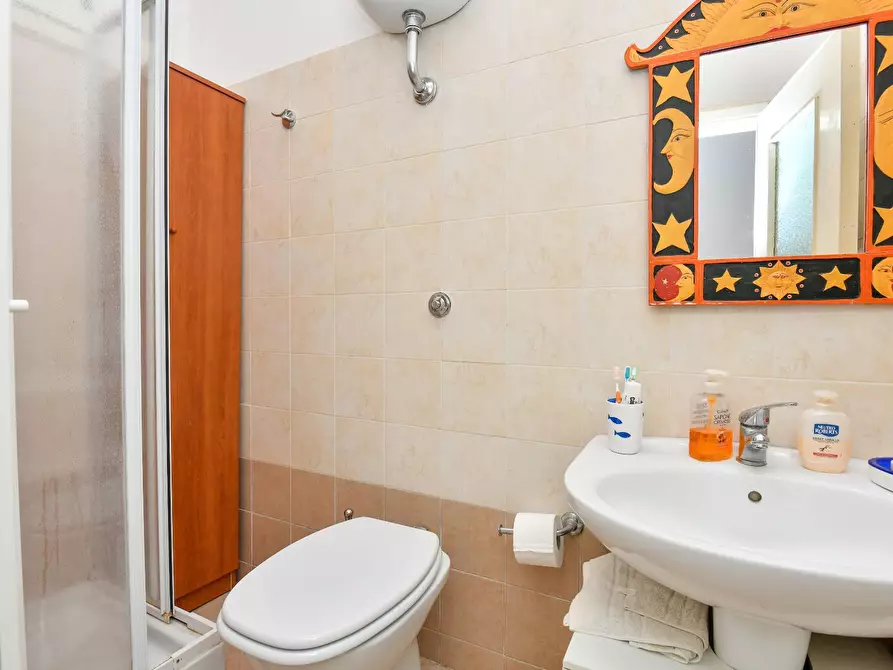 Immagine 16 di Appartamento in vendita  in Via dell'Uguaglianza a Capaccio Paestum