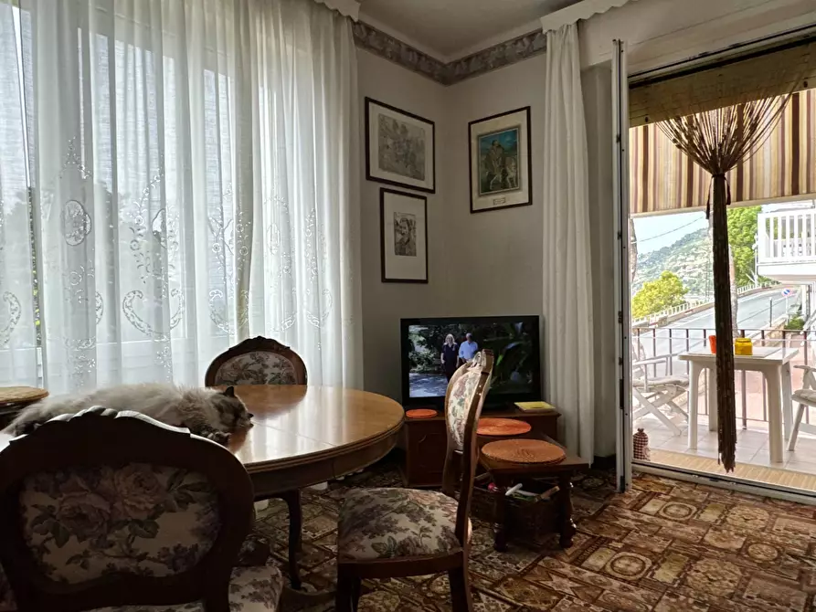 Immagine 9 di Appartamento in vendita  in via xx settembre a Ospedaletti