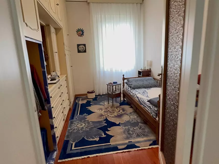 Immagine 13 di Appartamento in vendita  in via xx settembre a Ospedaletti