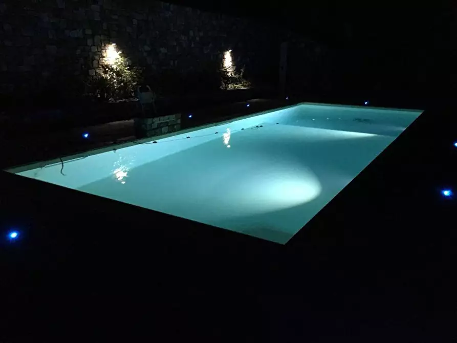 Immagine 21 di Villa in vendita  in strada civezza a Civezza