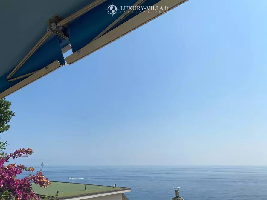 Immagine 9 di Appartamento in vendita  in via delle palme a Ospedaletti