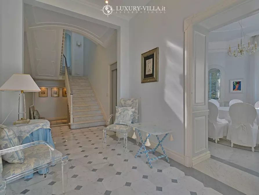 Immagine 20 di Villa in vendita  in corso garibaldi a Ospedaletti