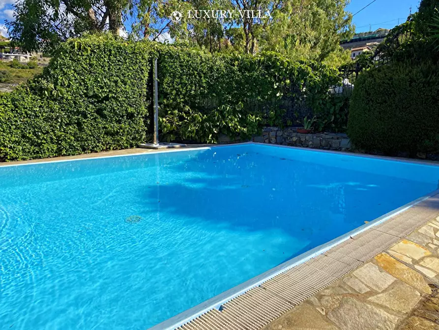 Immagine 6 di Villa in vendita  in strada provinciale 80 a San Remo