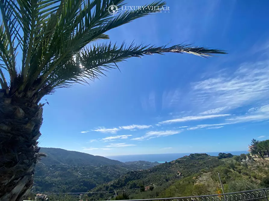 Immagine 6 di Villa in vendita  in strada mergai a Vallebona