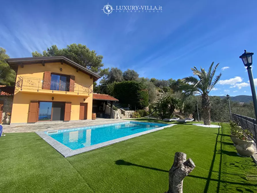 Immagine 7 di Villa in vendita  in strada mergai a Vallebona