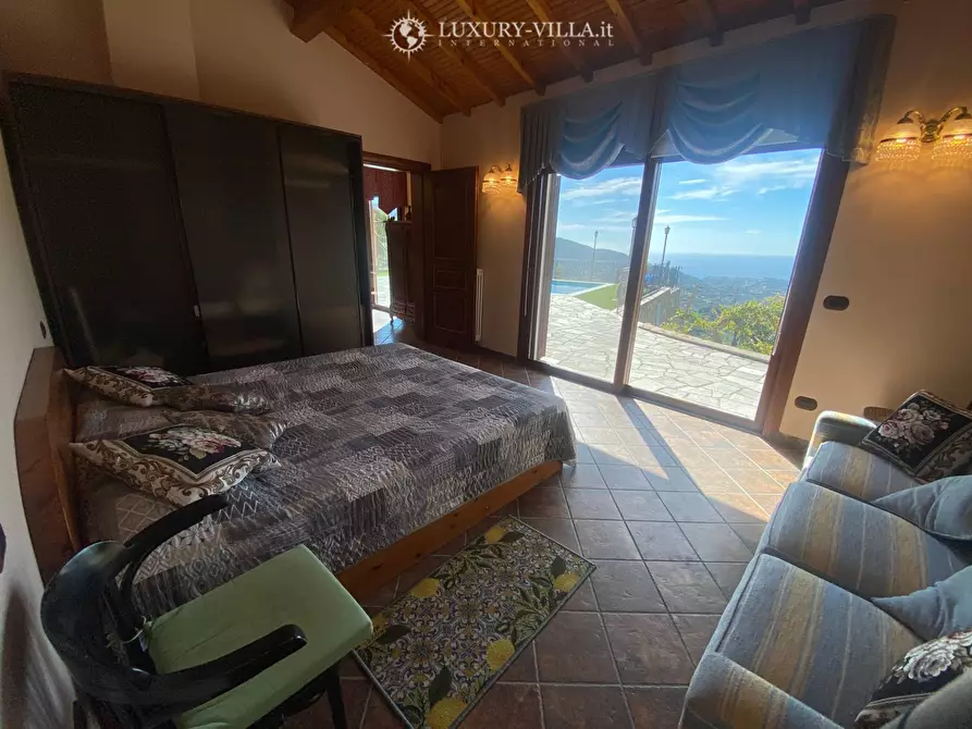 Immagine 19 di Villa in vendita  in strada mergai a Vallebona