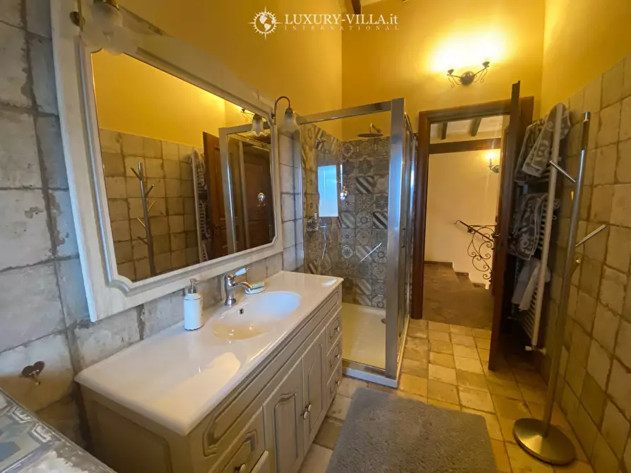 Immagine 27 di Villa in vendita  in strada mergai a Vallebona