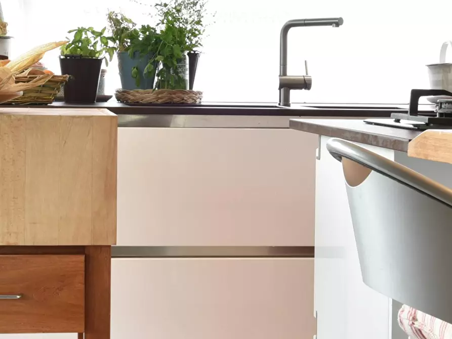 Immagine 10 di Villa in vendita  in strada martina noce a Ospedaletti