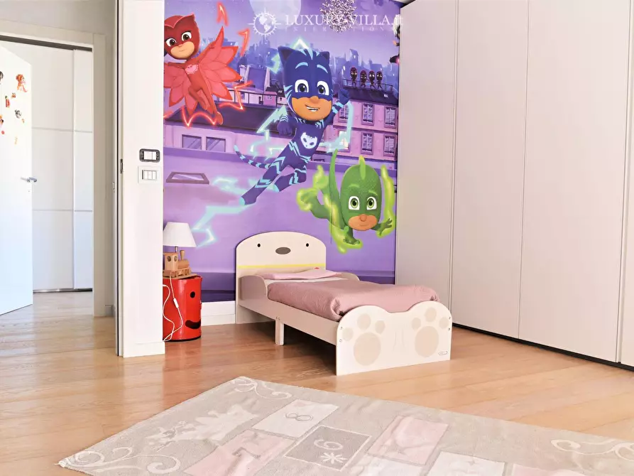 Immagine 26 di Villa in vendita  in strada martina noce a Ospedaletti