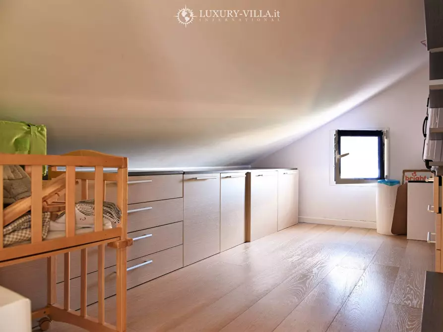 Immagine 29 di Villa in vendita  in strada martina noce a Ospedaletti