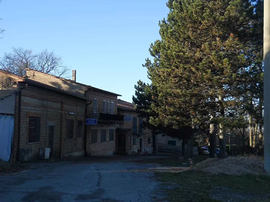 Immagine 10 di Albergo/B&B/Residence in vendita  in Vocabolo Ospedaletto a San Venanzo