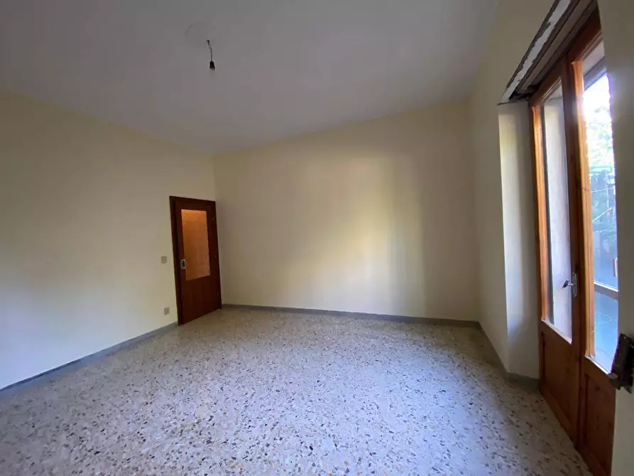 Immagine 24 di Appartamento in vendita  in Via XX Settembre a Bagnoregio