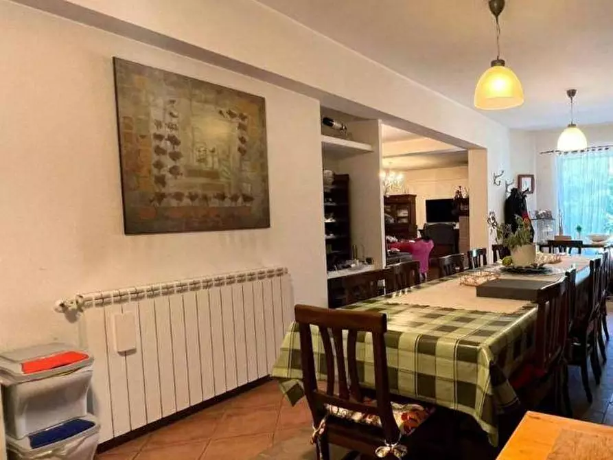 Immagine 4 di Villa in vendita  in Via Rodi a Palestrina